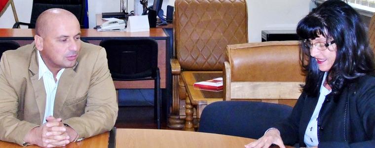 Работна среща на Областния управител с началника на РИО 