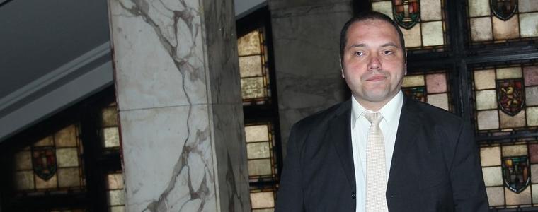 Прокуратура спря делото за инициалите в тефтерите на Филип Златанов