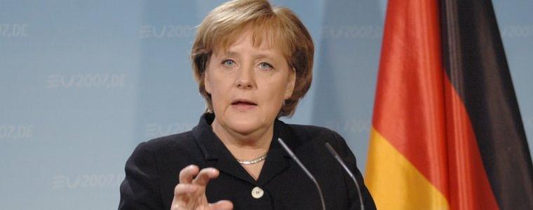 Ангела Меркел отбелязва 10 г. на канцлерския пост