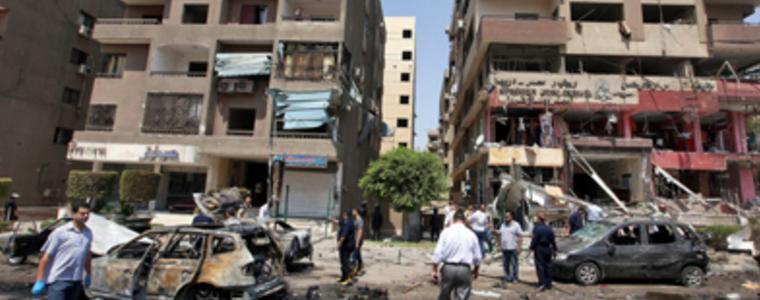 Две взривени бомби до хотел в Египет взеха жертви