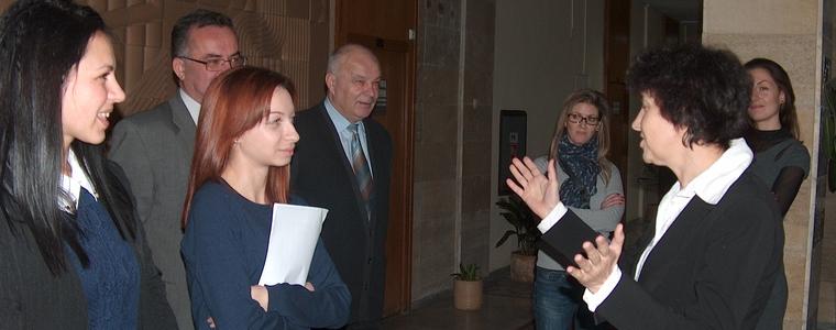 Студенти от Стопанската академия в Свищов посетиха Областна администрация