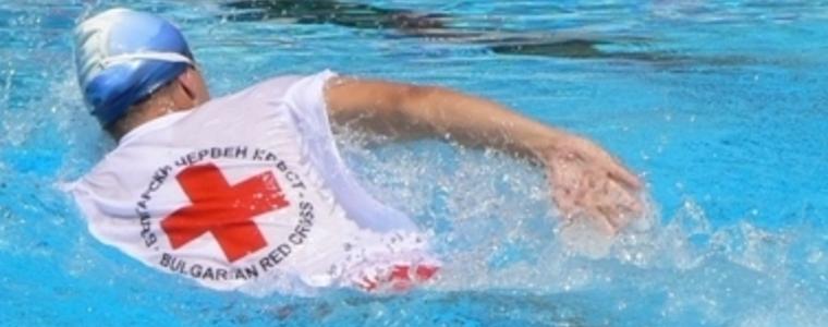 15 младежи на изпит за водни спасители