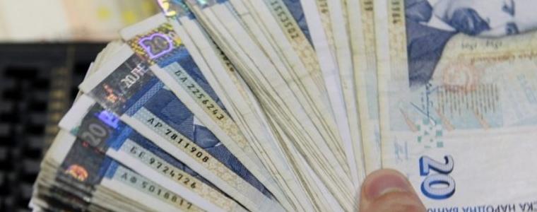895 млн. лв. нови депозити само за месец