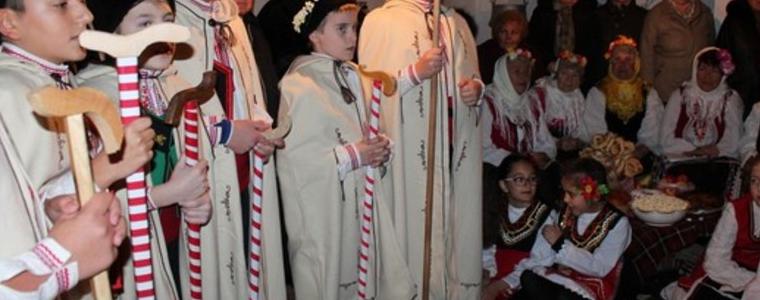 Бъдни вечер и Коледа пресъздадоха в Етнографския комплекс в Каварна
