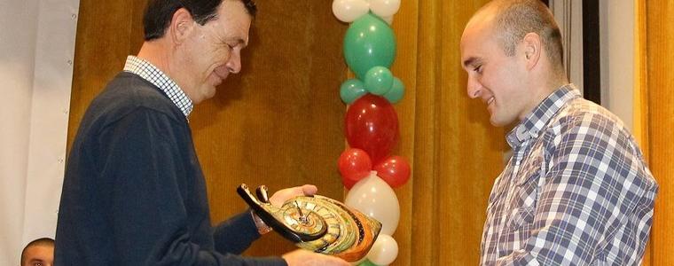 Л.АТЛЕТИКА: Айхан Апти за четвърти пореден път е №1 на СКЛА „Черно море” -Балчик