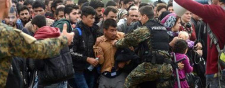Македония строи втора гранична ограда, гръцката полиция евакиура мигранти