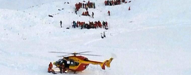 Две деца са загинали от лавината в Алпите, 20 в неизвестност
