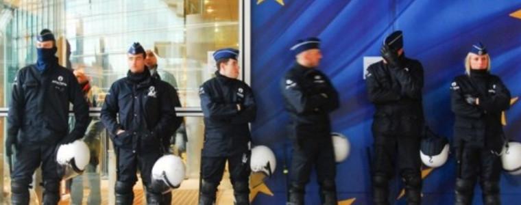 Европол: ИД планира големи атентати в Европа