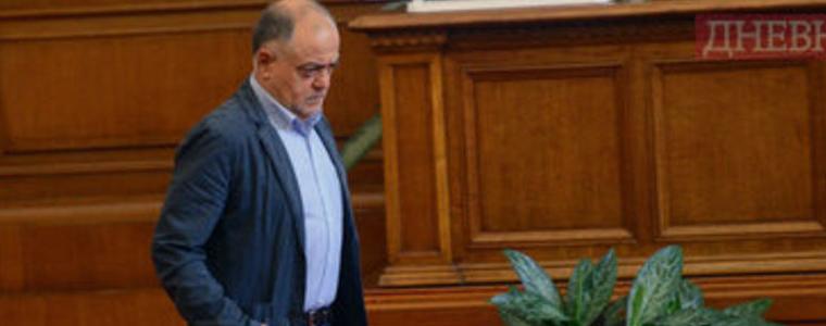 Сектор "Сигурност" се управлява по орташки от Борисов и Доган, заяви Атанасов
