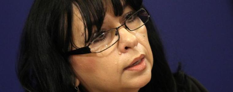 Токът няма да поскъпва до лятото, прогнозира министърът на енергетиката