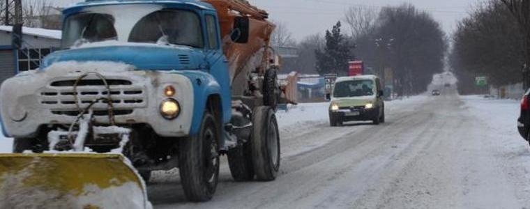 В три посоки има затворени пътища, пет села са без ток
