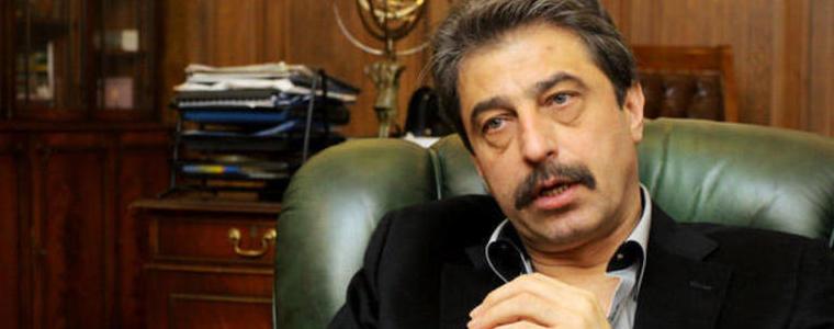 Цветан Василев: Действията на Борисов са след дъжд качулка