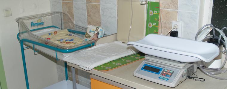 МБАЛ-Добрич получи дарение от Pampers - неонатално оборудване и пелени 