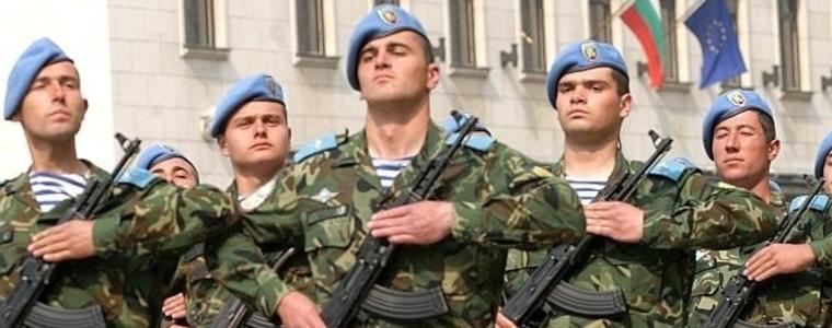 Мъжете над 18 години – директно в запаса 