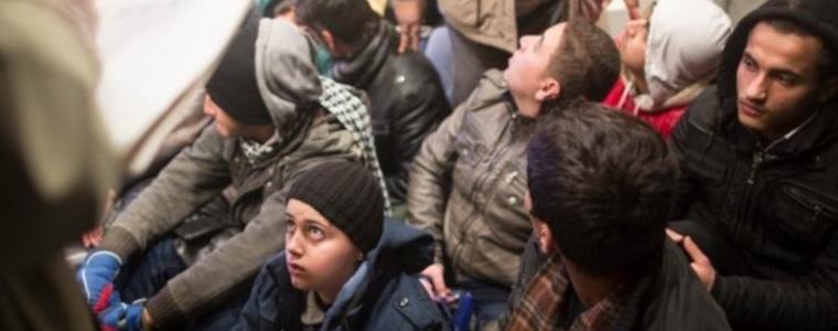 ООН: 20 хил. души на турската граница със Сирия, бягат от насилието