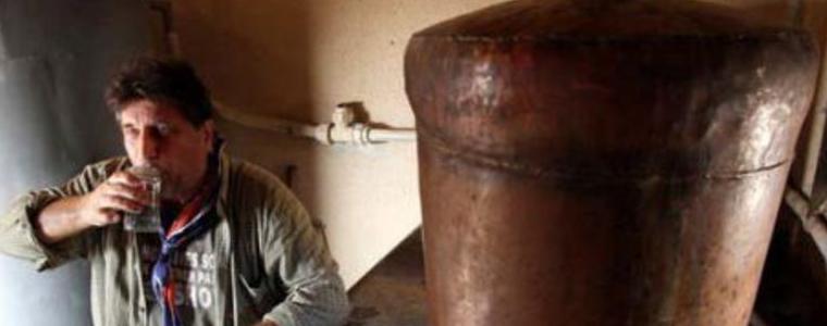 Реформатори искат връщане на по-лекия режим за ракиените казани