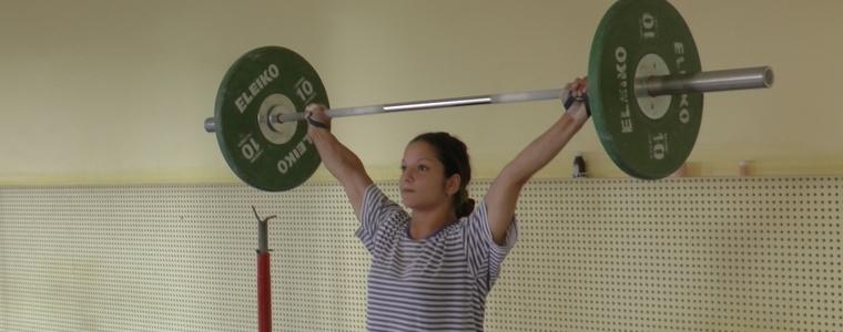 ИЗУМИТЕЛНО: 15-годишната Даяна Димитрова покри норматива за Майстор на спорта