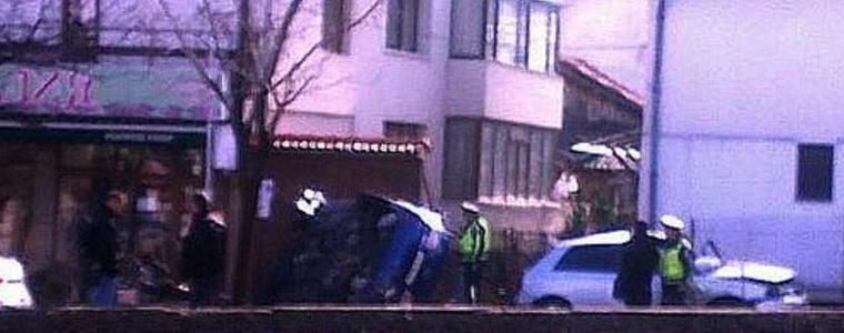 Жена загина, а други двама са ранени при тежка катастрофа в Банско