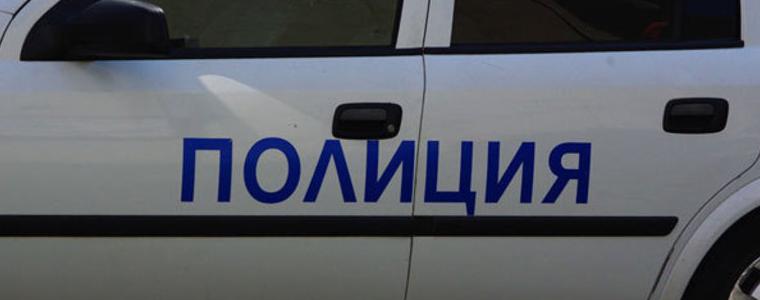Въоръжен психично болен мъж се е барикадирал в София