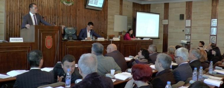 Общински съвет-Добрич заседава днес