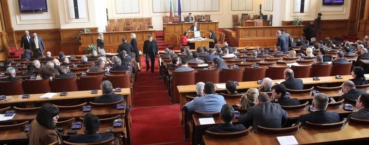 Парламентът ще гласува поправките в Изборния кодекс