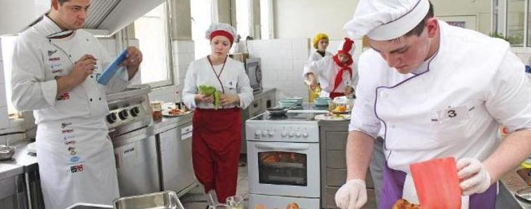 9 професионални гимназии и спортно училище дават професионална квалификация в областта