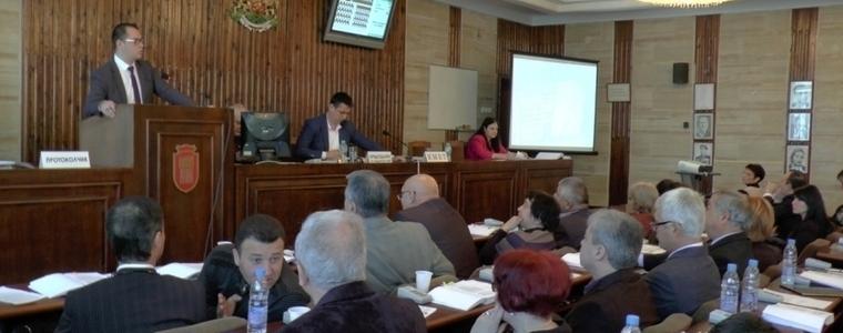 Общински съвет-Добрич заседава днес