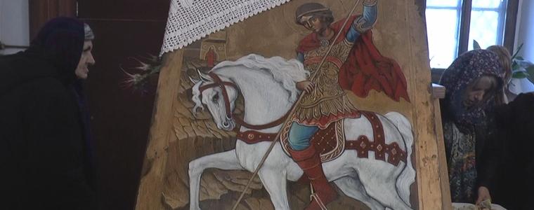 Празнична литургия в храм "Св. Георги" (ВИДЕО)