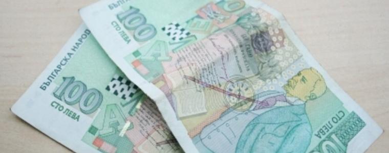 Учителите с 200 лв. бонус за 24 май