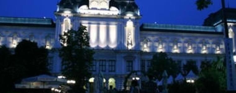  В „Нощта на музеите” в Добрич откриват изложбата „Холографията – ефектът на оригинала
