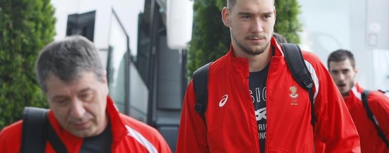 ВОЛЕЙБОЛ: Миро Живков повежда националите си на турнир в Унгария