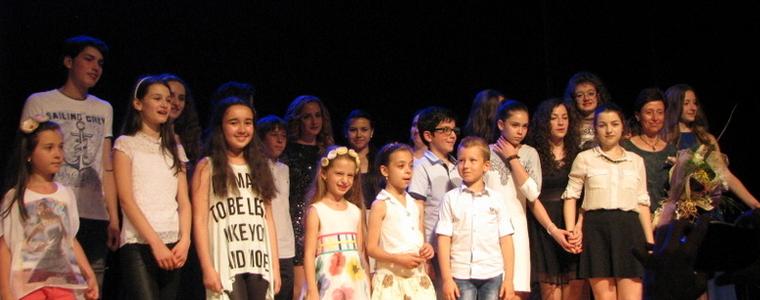 Много емоции и красиви изпълнения на Годишния концерт на студио "Сарандев"