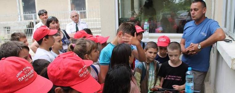 „Патиланци”–те в Тошево се запознаха с работата на органите на реда