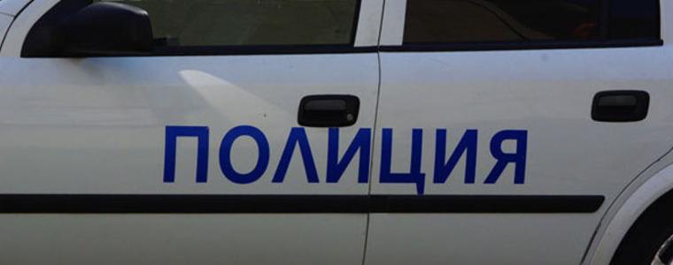 Пиян шофьор се заби в дърво по пътя за Шабленския фар