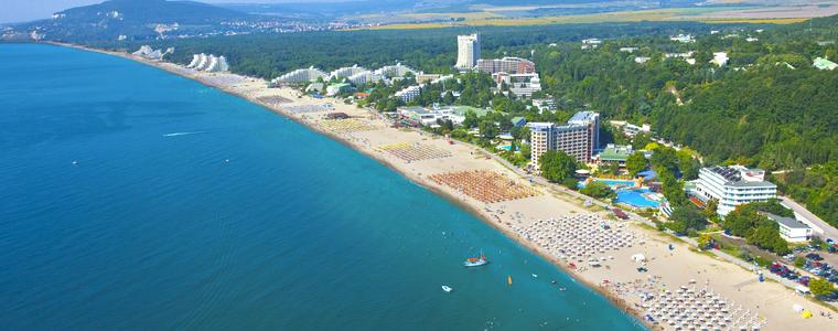 Проверка на РЗИ установи, че водата в морето и плажът край Албена са чисти