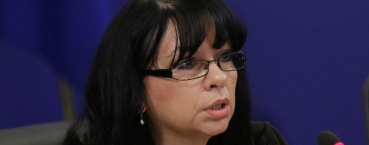 Токът няма да поскъпне заради присъдата за АЕЦ "Белене", смята енергийният министър