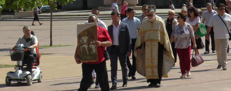Добрич отбеляза 100-годишнината от рождението на Списаревски с благодарствен молебен (ВИДЕО)