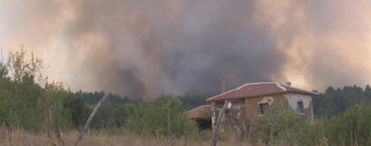 Задържаха трима души за пожара в с. Българска поляна