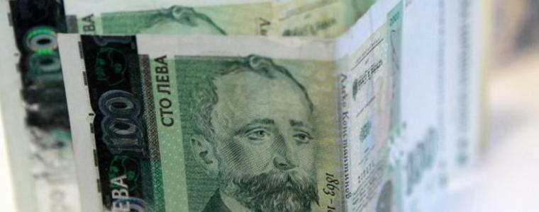 Звезди от шоубизнеса, лекари и адвокати с неплатени данъци