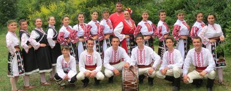 Ансамбъл „Златна Добруджа“  с голямата награда от фестивал в Украйна