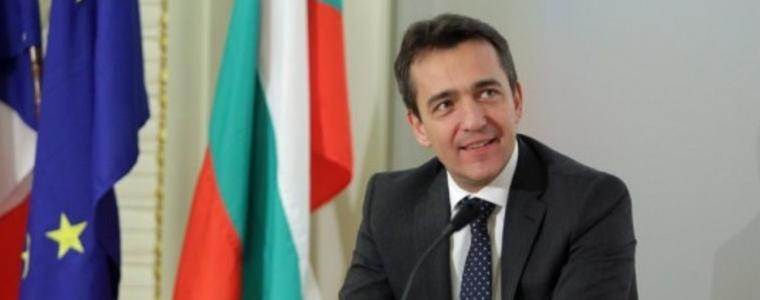 Френският посланик: "Ако емигрирате, ще оставите страната си на Пеевски"