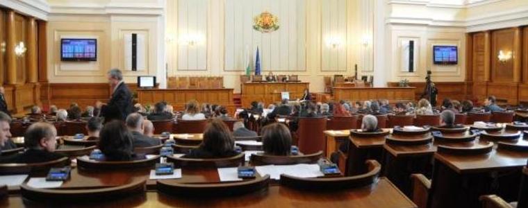 Парламентът премахна на първо четене ДДС върху дарената храна с изтичащ срок на годност