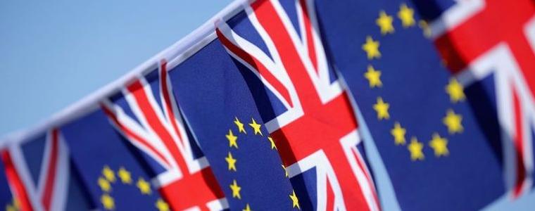 ЕС губи с 8 млрд. паунда годишно повече от Острова при "твърд Brexit  