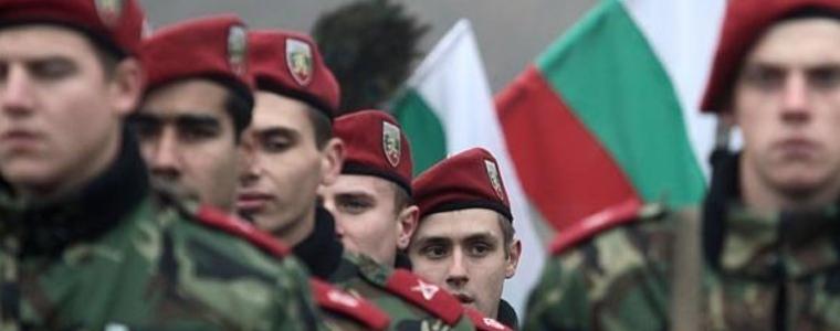 Отново търсят кандидати за войнишки длъжности