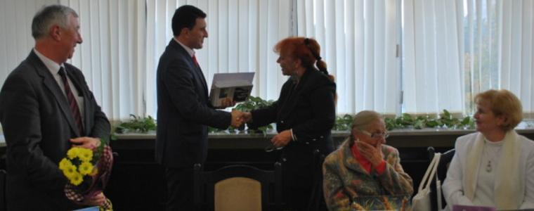 Рекорден брой поетеси в Националния конкурс „Дора Габе”