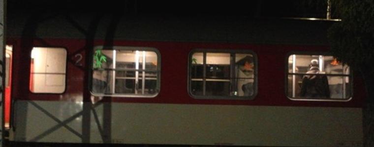 Задържаха цял вагон нелегални мигранти в товарен влак в Свиленград  