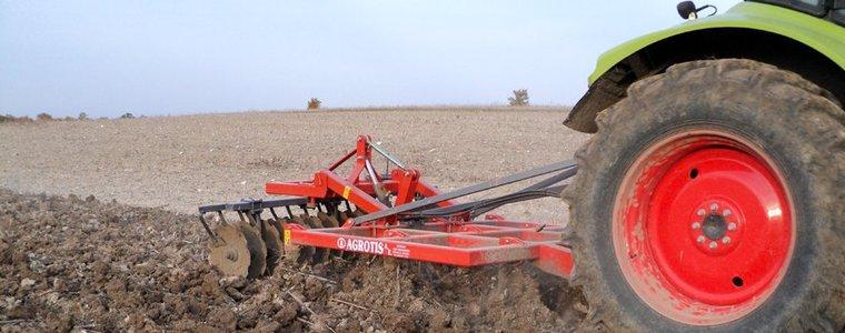 Дълбоката оран е най-ефикасният метод за борба с полевката