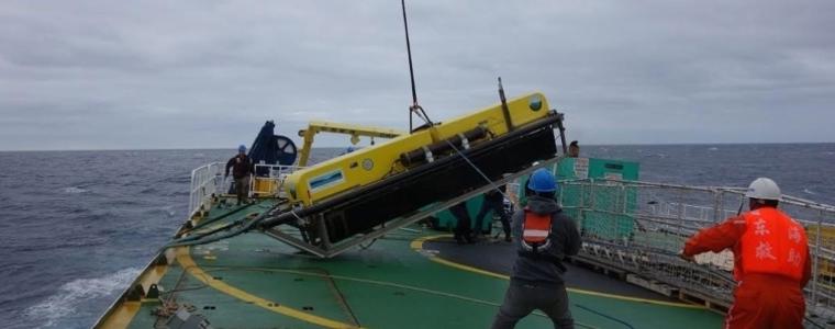 Изключват "контролирано спускане" на изчезналия самолет на Malaysia Airlines