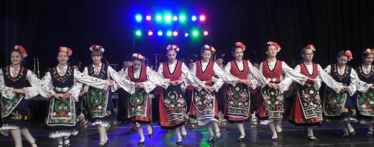 Министър Кунева също се докосна до талантите на СУ „Св. Климент Охридски” (ВИДЕО)