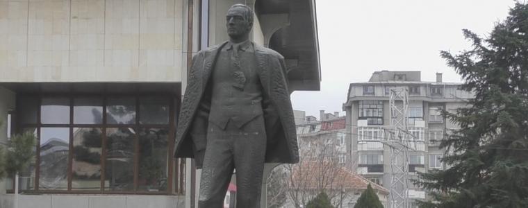 Рада Въртунинска представя ново изследване за Йовков